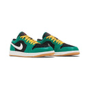 Air Jordan 1 Low SE 'Christmas'