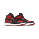 Air Jordan 1 Mid 'Banned'