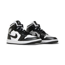 Wmns Air Jordan 1 Mid 'Panda'